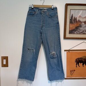 Levi's Ribcage Straight Ankle Jeans